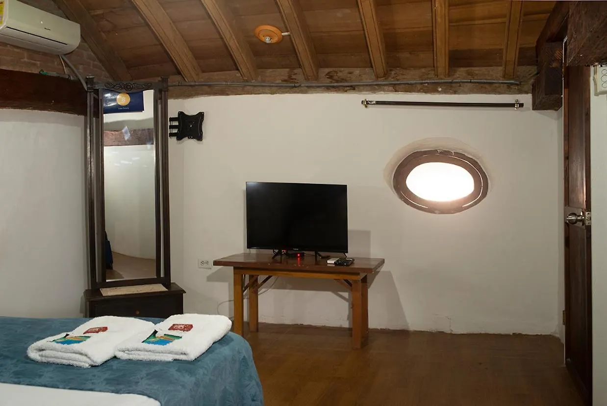 Отель Getsemani Sweety House Картахена